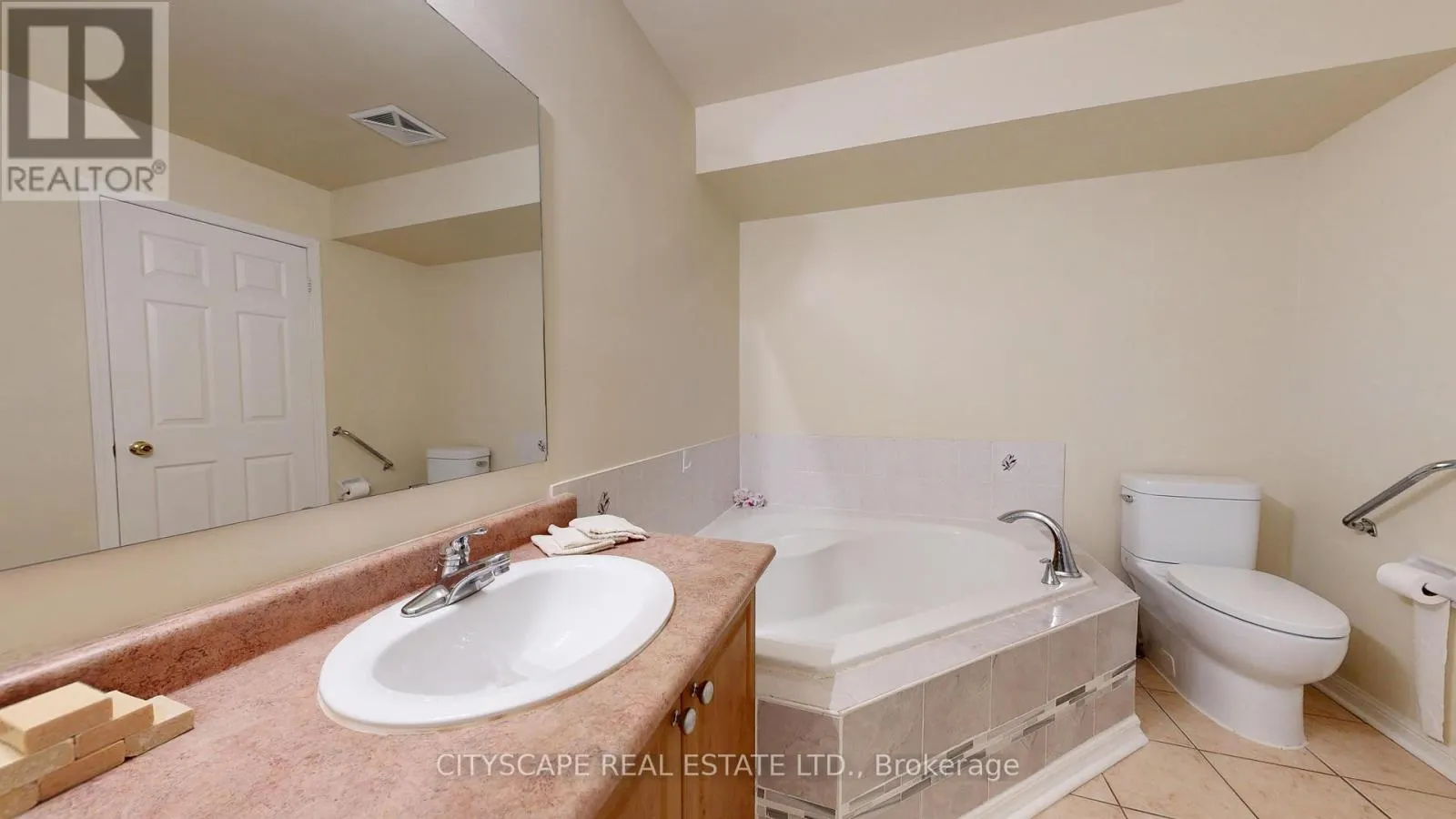 50 - 3061 FINCH AVENUE W