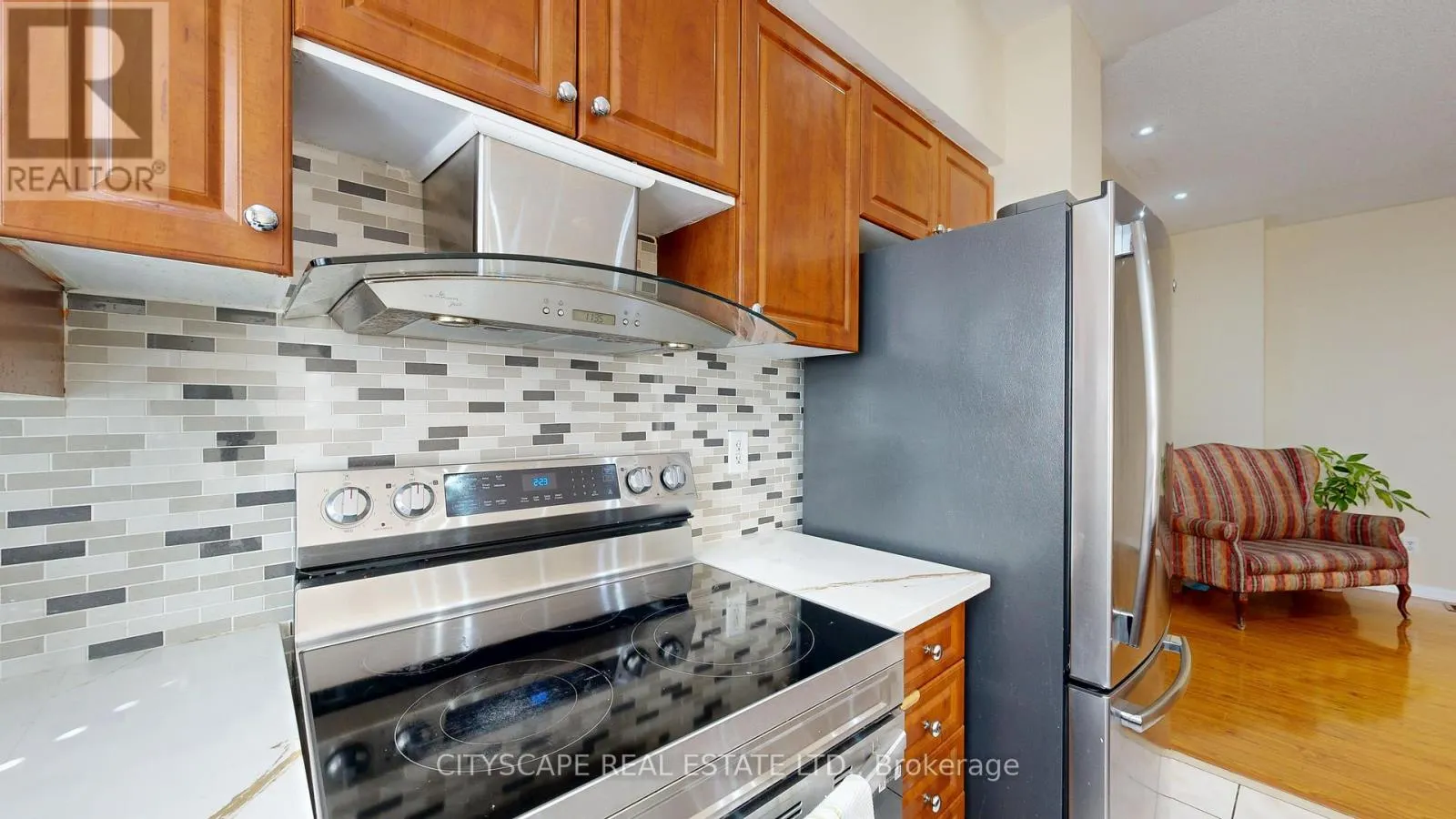 50 - 3061 FINCH AVENUE W