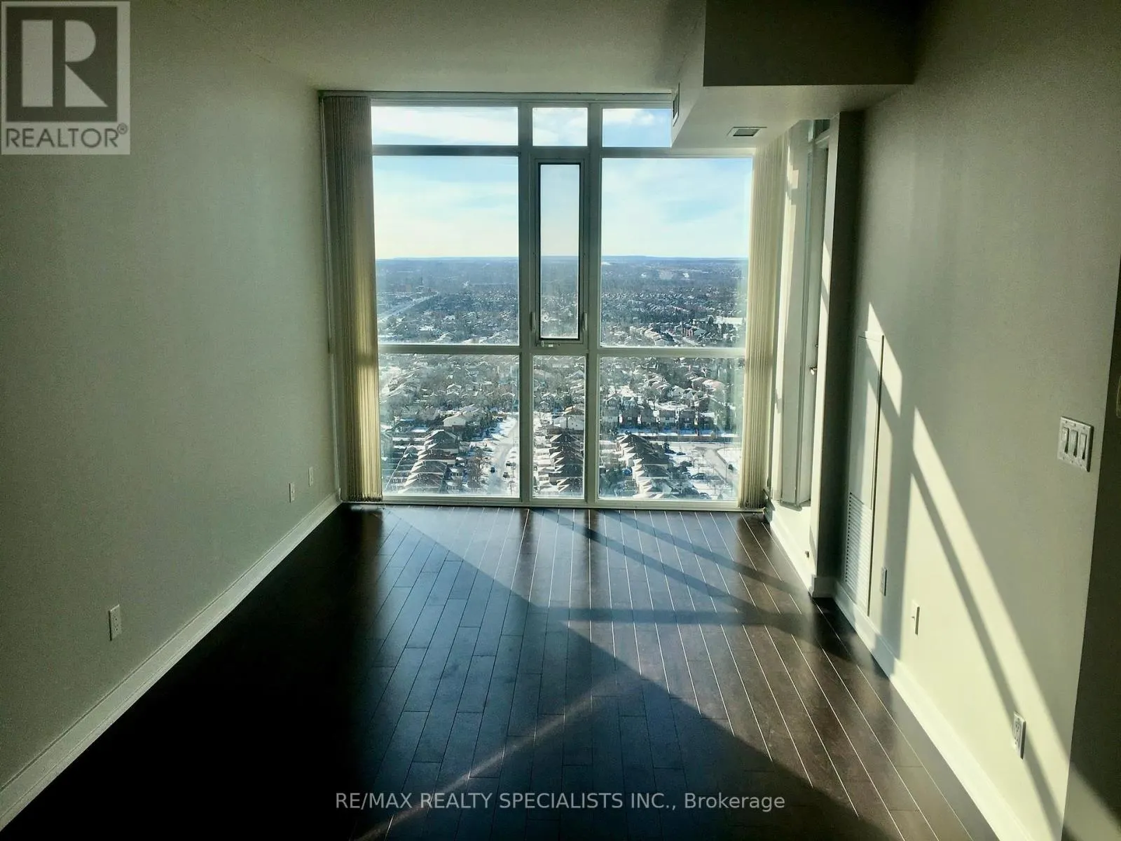2805 - 4065 BRICKSTONE MEWS