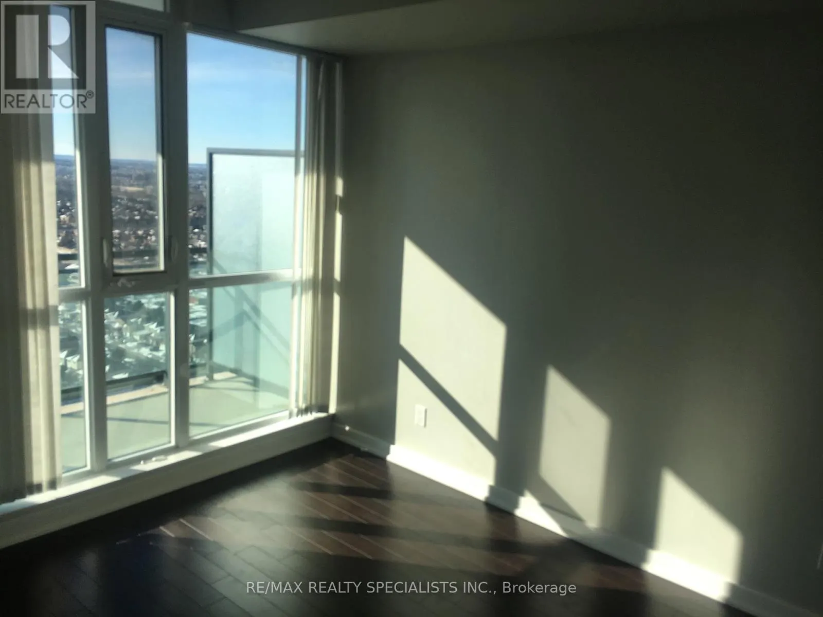 2805 - 4065 BRICKSTONE MEWS