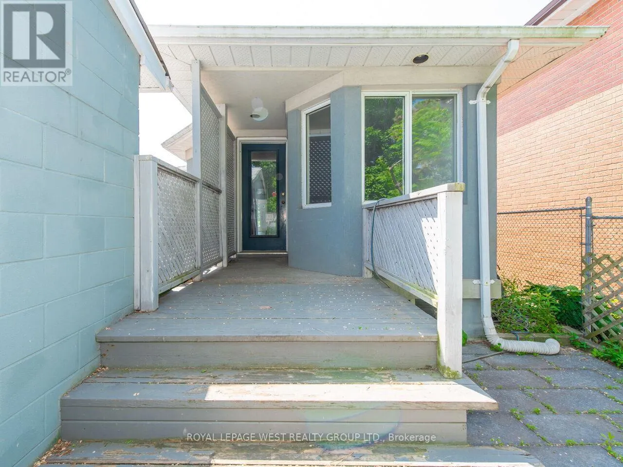42 TILDEN CRESCENT N