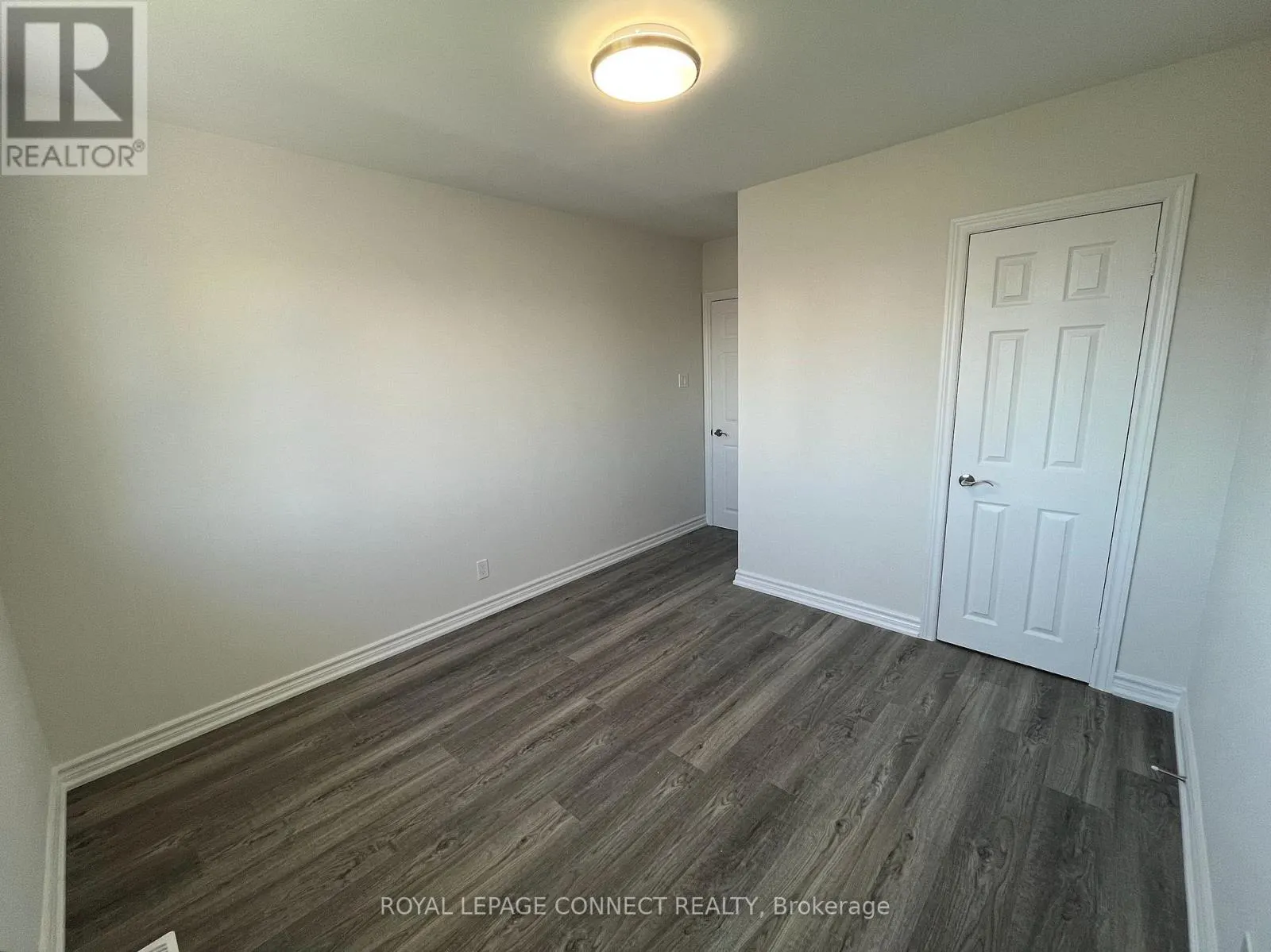54 FOXRUN AVENUE