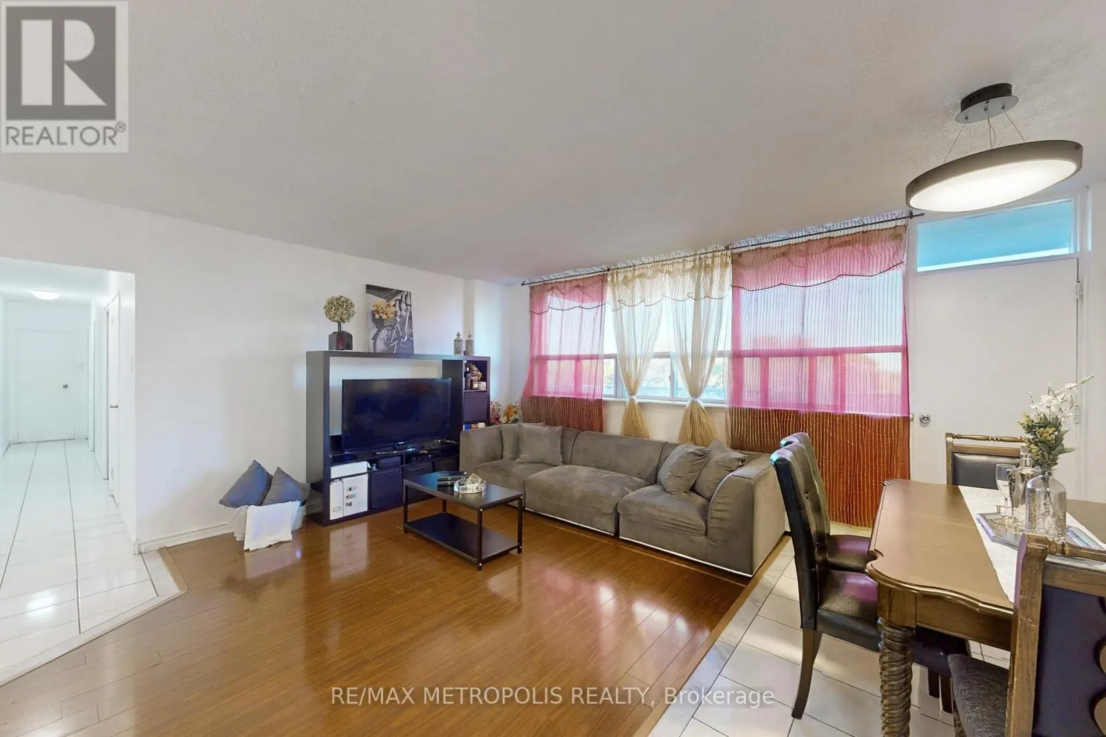 809 - 80 GRANDRAVINE DRIVE