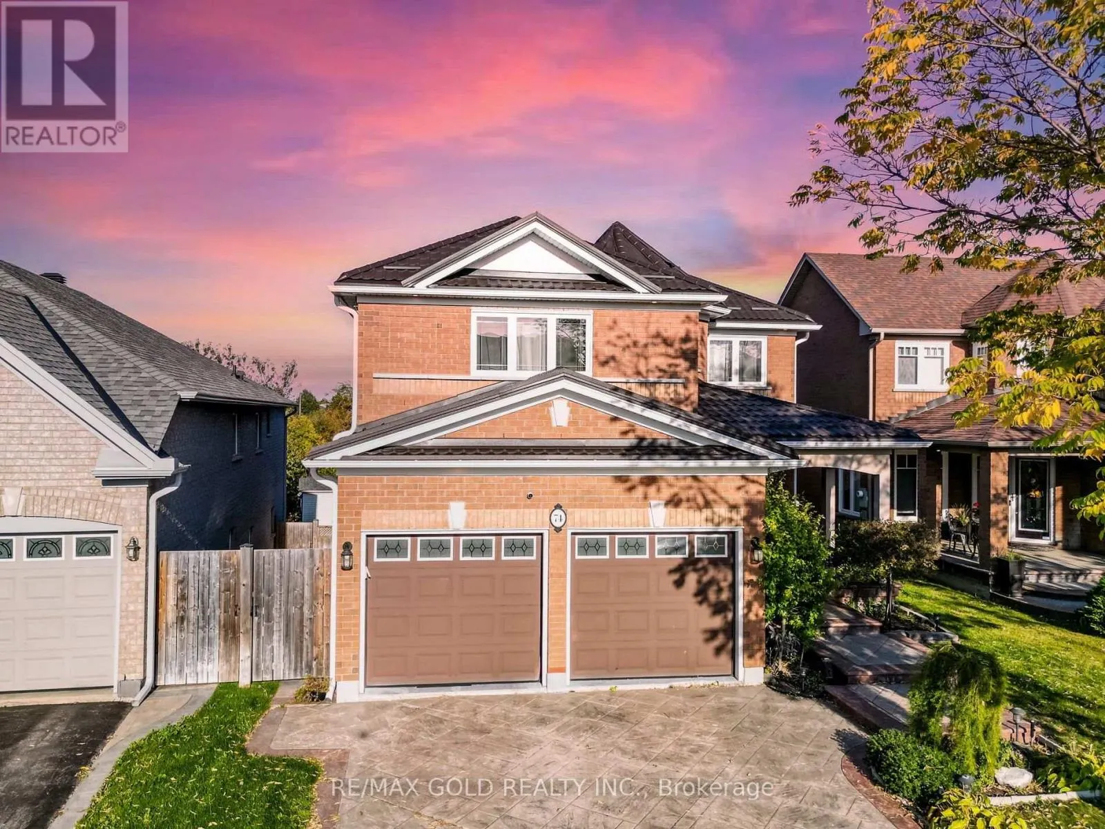 74 PORCHLIGHT ROAD