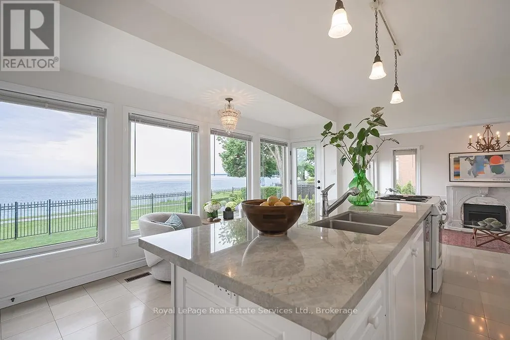 3286 SHELBURNE PLACE
