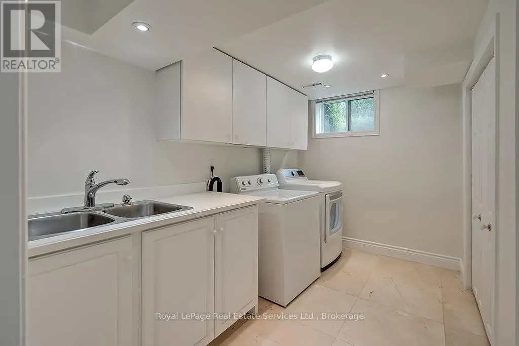 3286 SHELBURNE PLACE