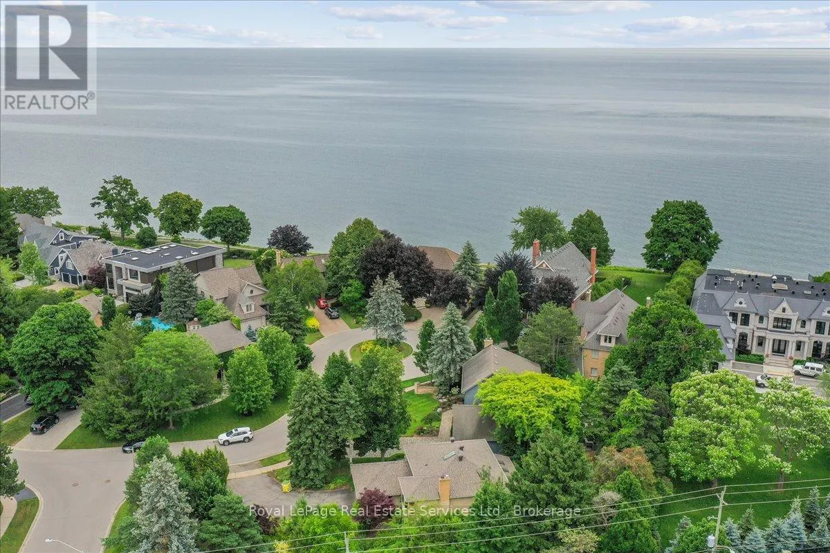 3286 SHELBURNE PLACE