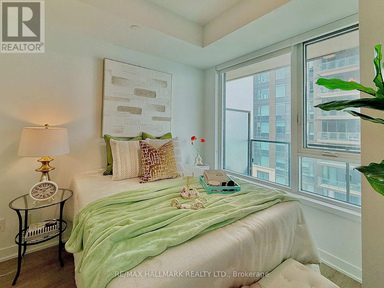 3605 - 1928 LAKE SHORE BOULEVARD W