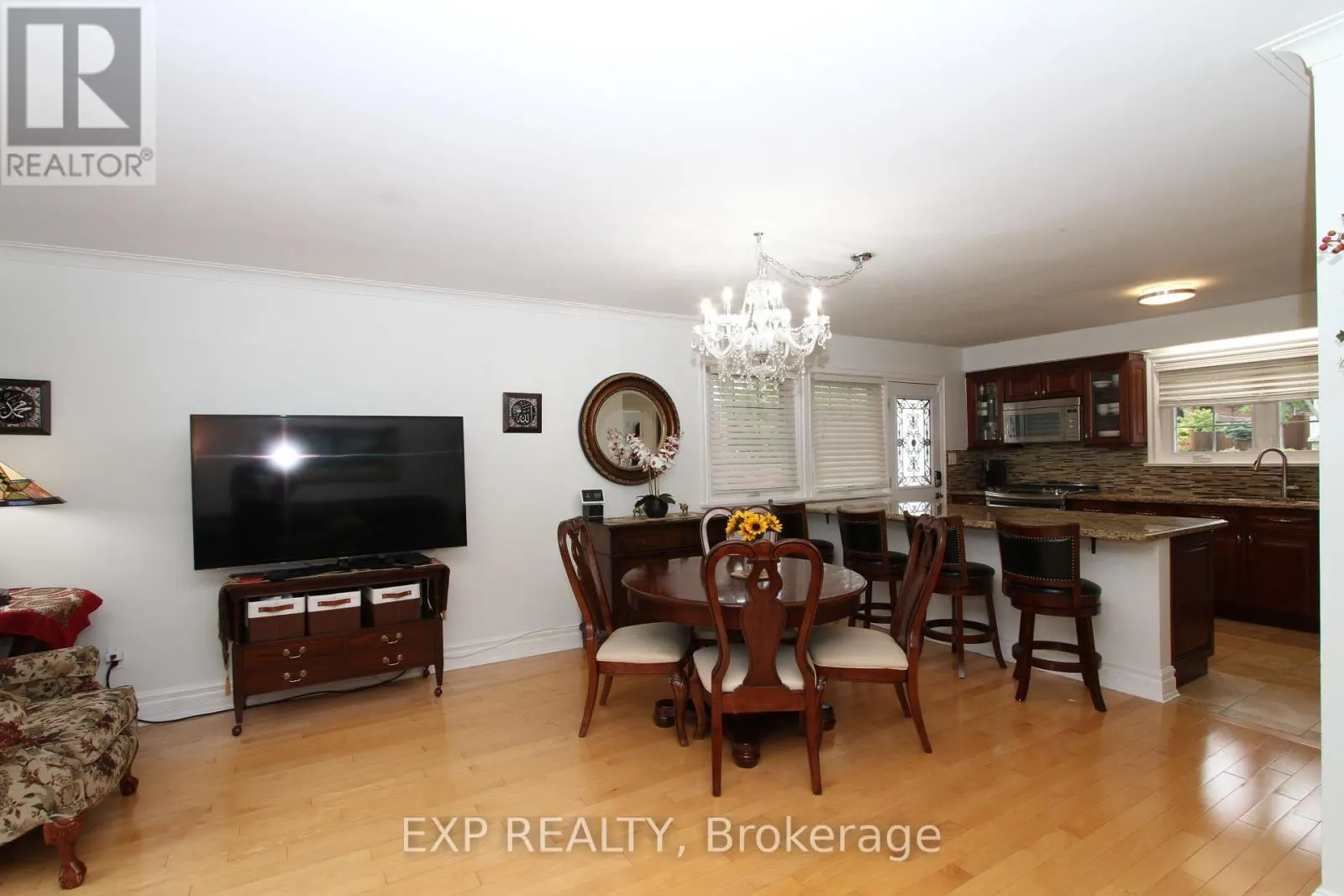 77 LETCHWORTH CRESCENT