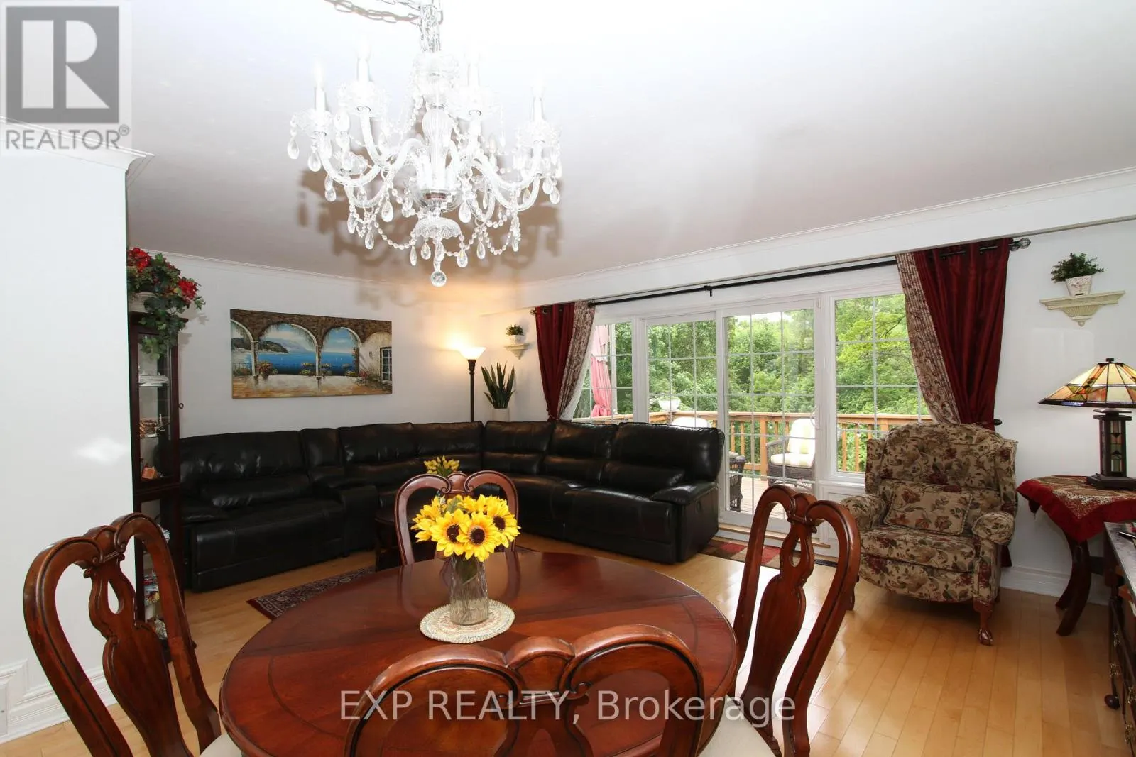 77 LETCHWORTH CRESCENT