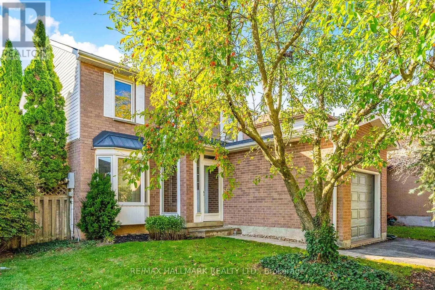 2143 HUNT CRESCENT
