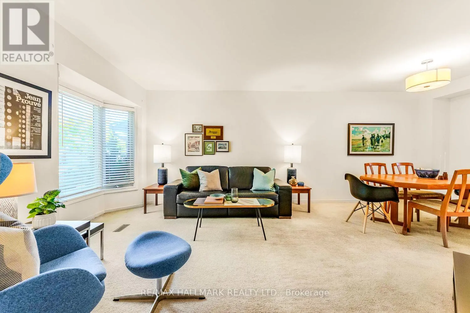 2143 HUNT CRESCENT