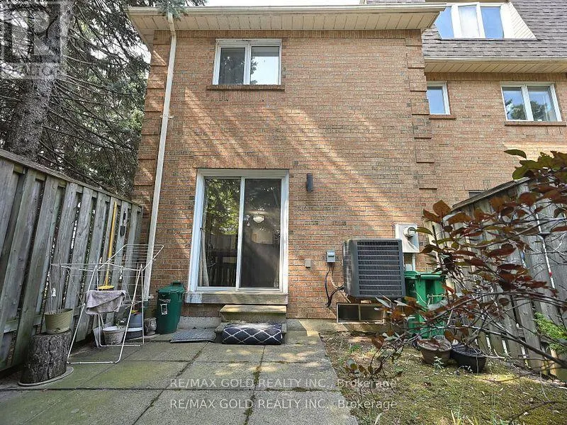 153 - 99 BRISTOL ROAD E