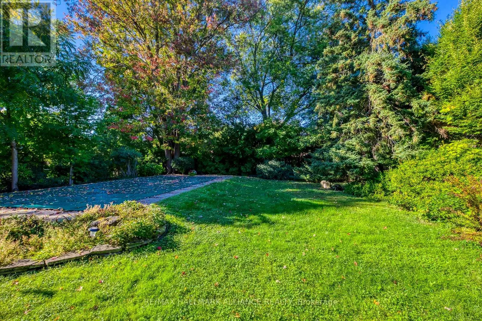 4447 LAKESHORE ROAD