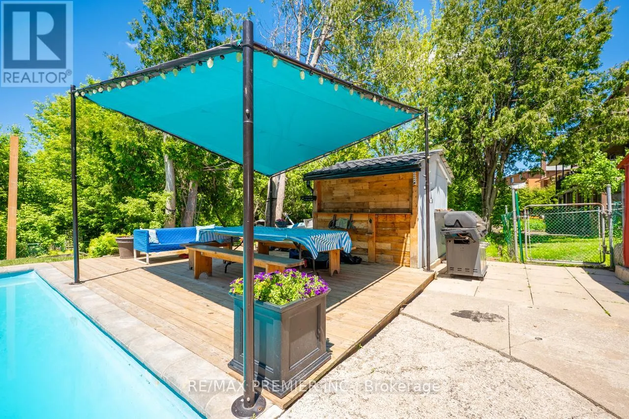 2934 WESTON ROAD
