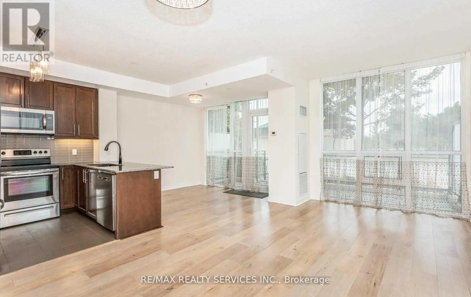 104 - 3975 GRAND PARK DRIVE