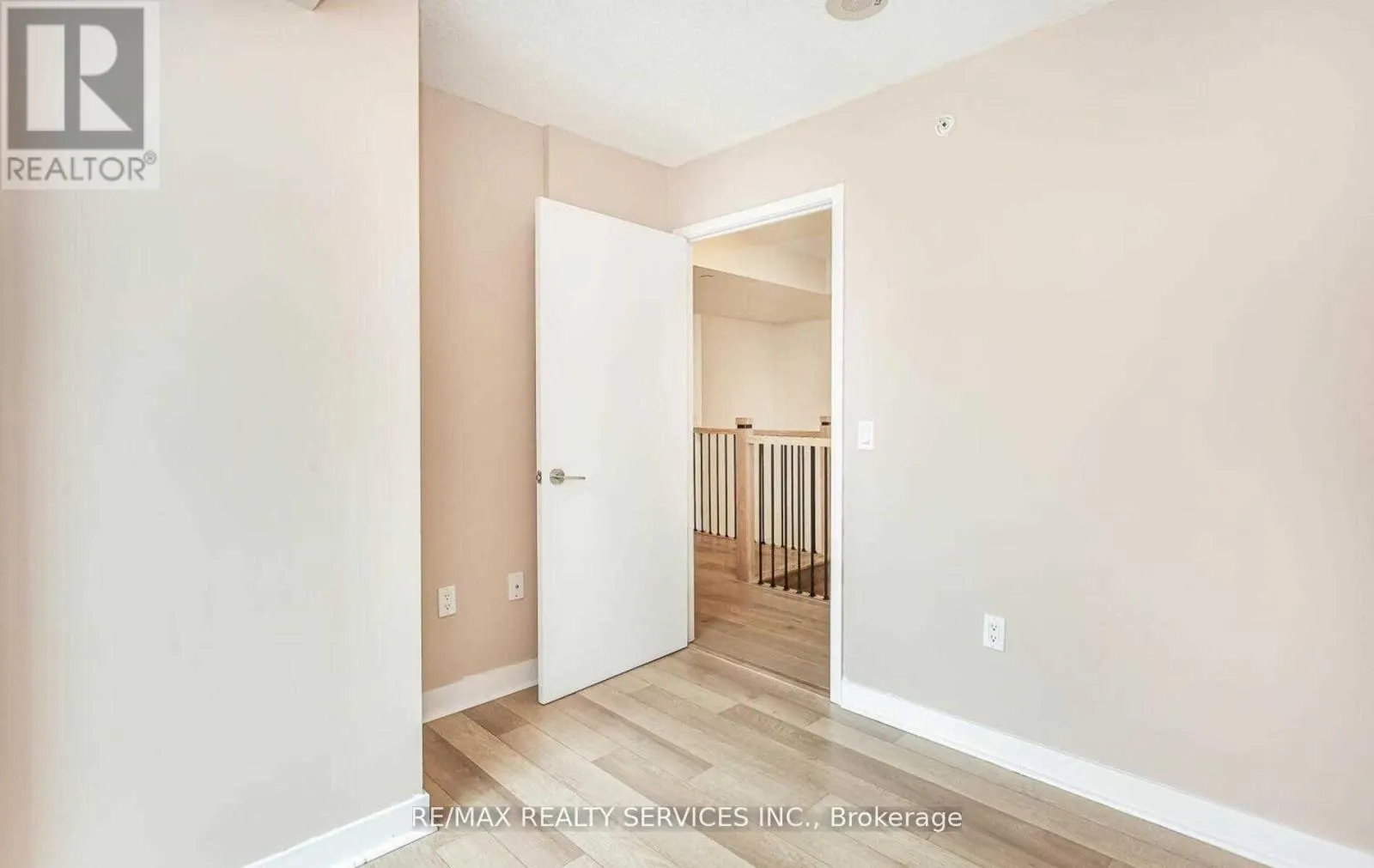104 - 3975 GRAND PARK DRIVE