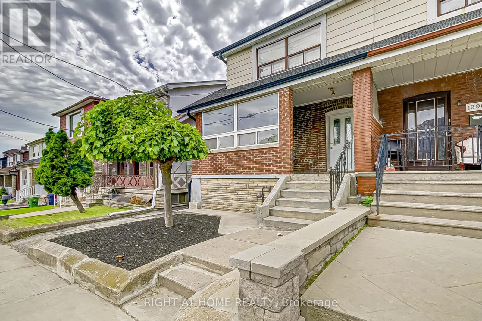 1994 DUFFERIN STREET