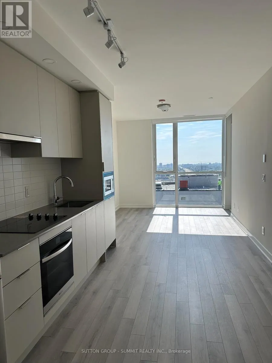 2011 - 3079 TRAFALGAR ROAD