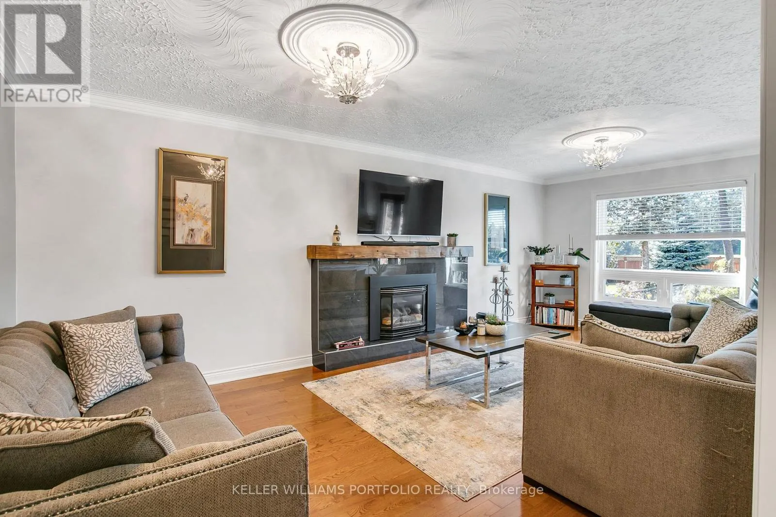 56 JOPLING AVENUE N