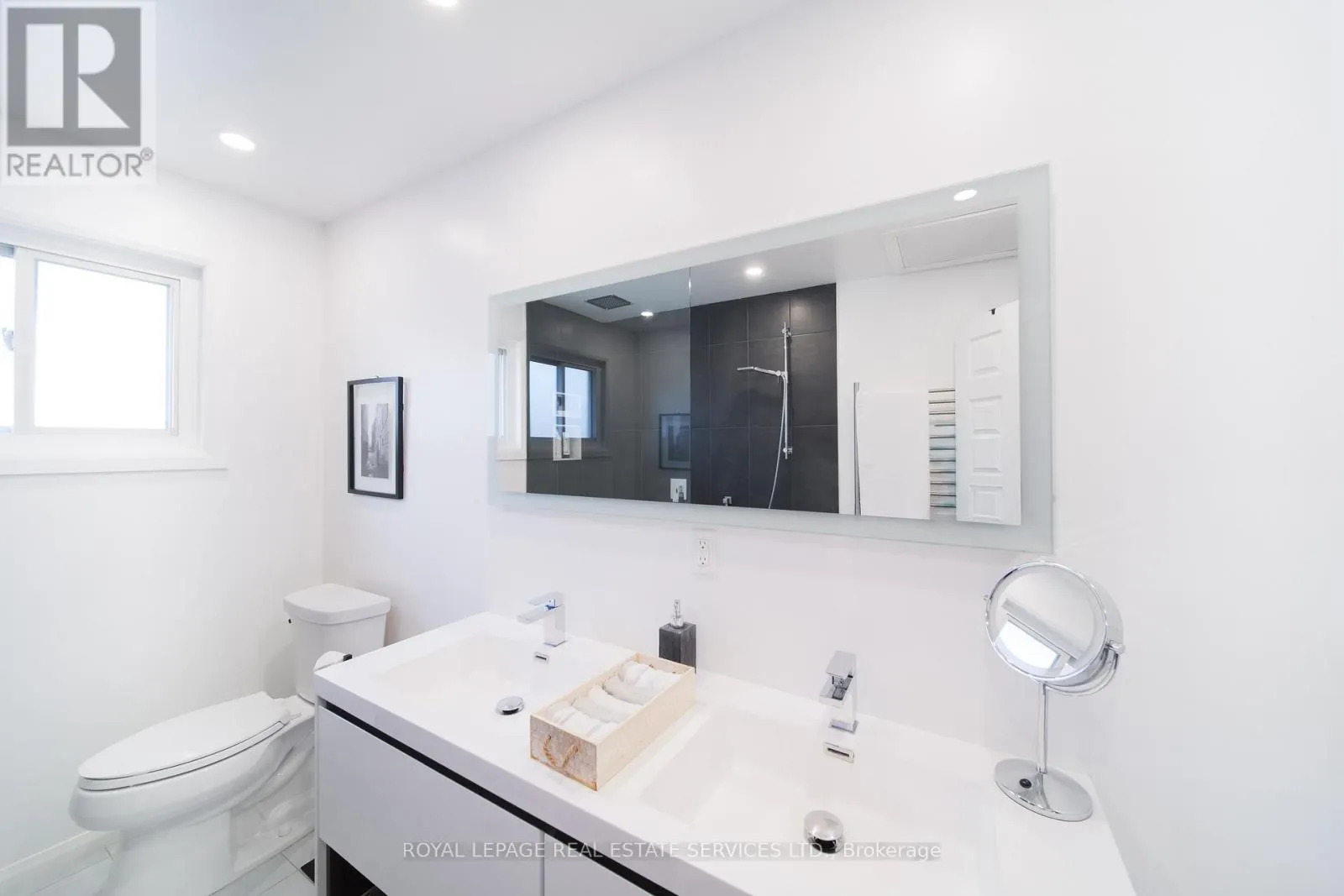 260 ORIOLE COURT