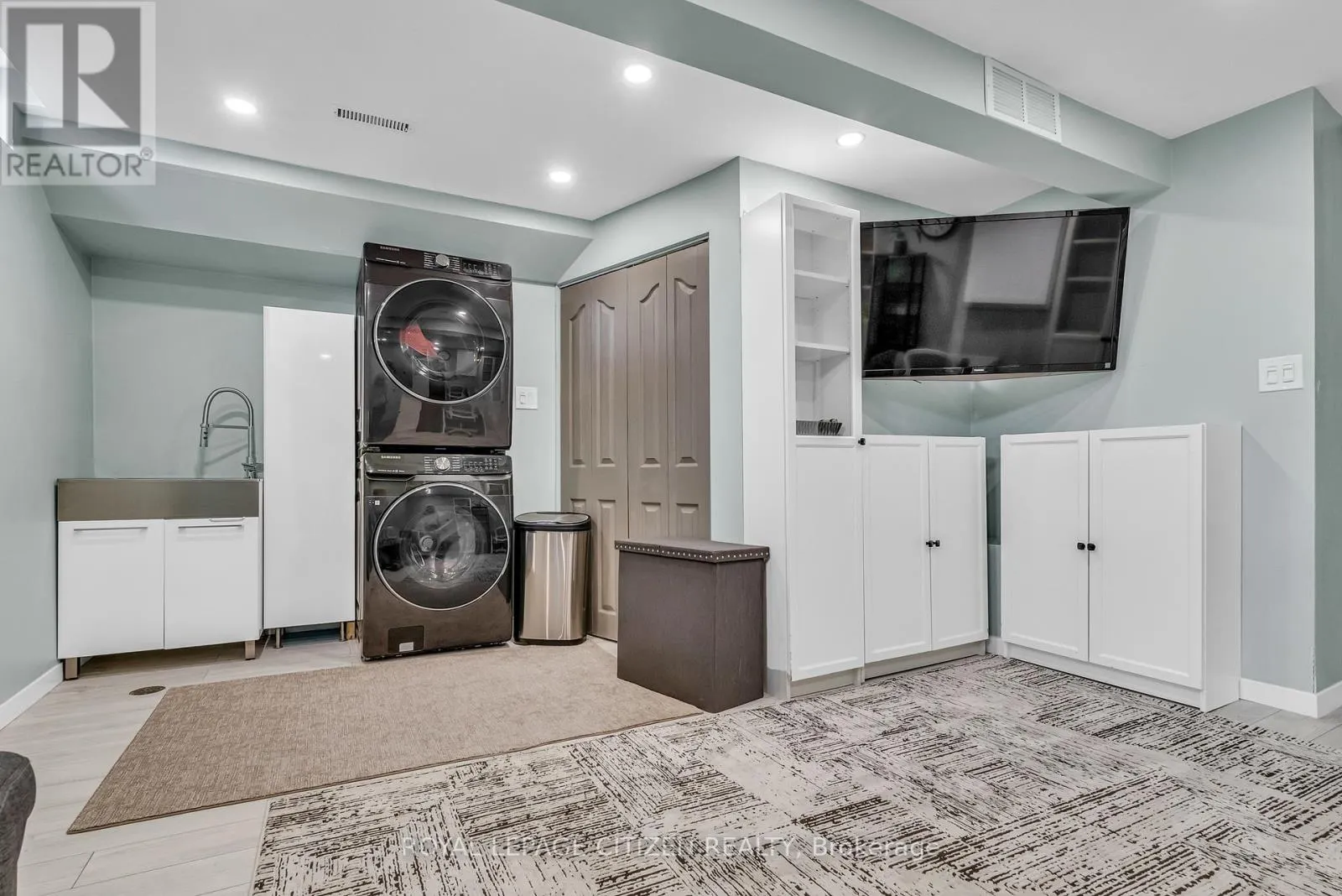 7567 WILDFERN DRIVE