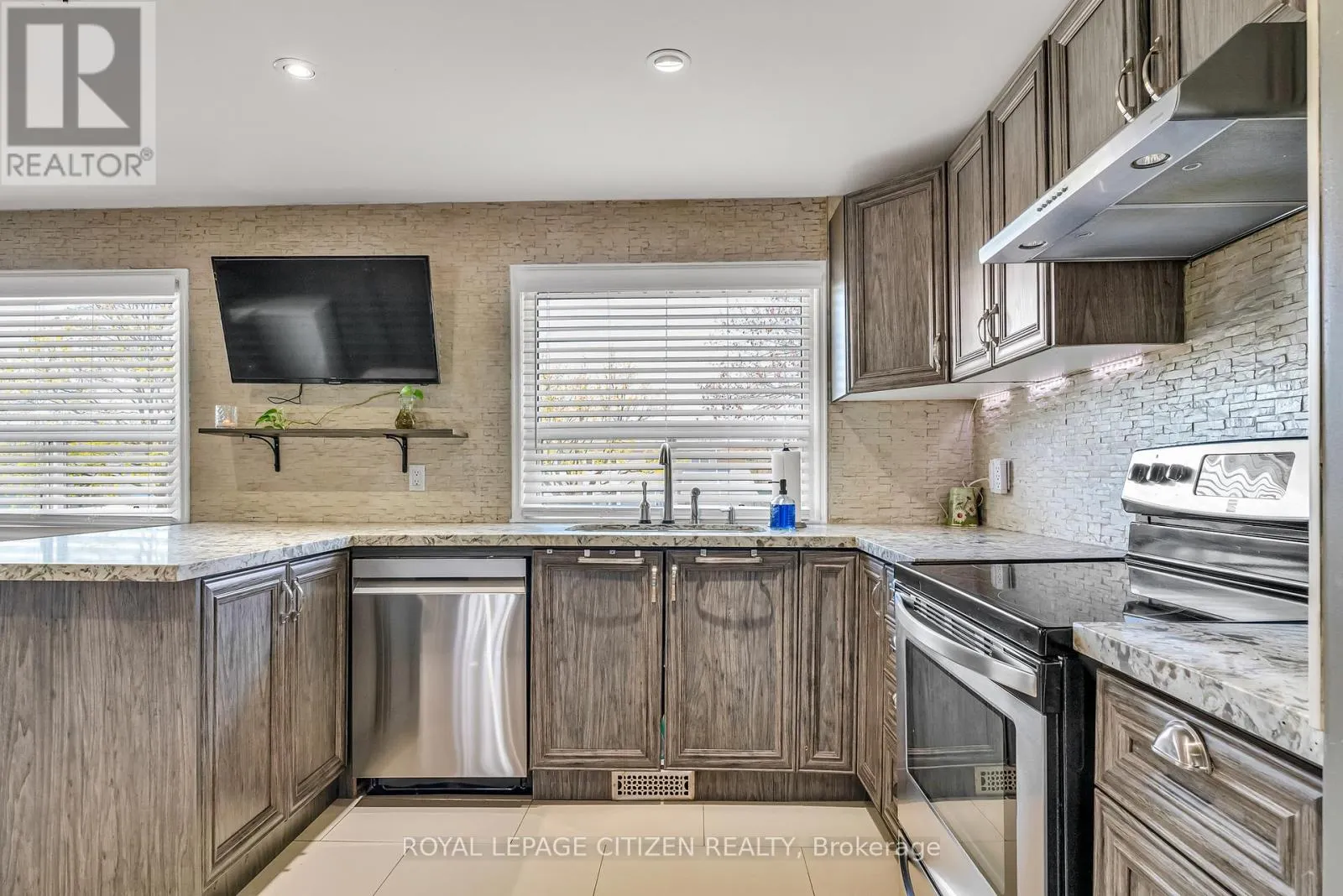 7567 WILDFERN DRIVE