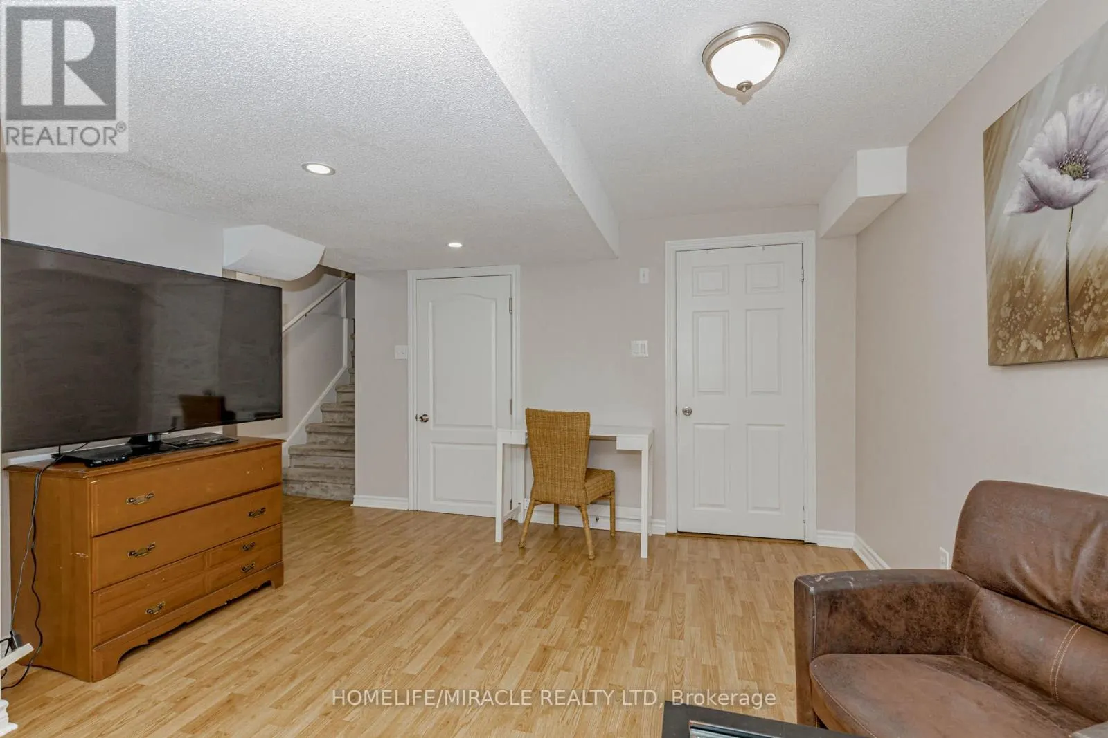 98 MASTERS GREEN CRESCENT