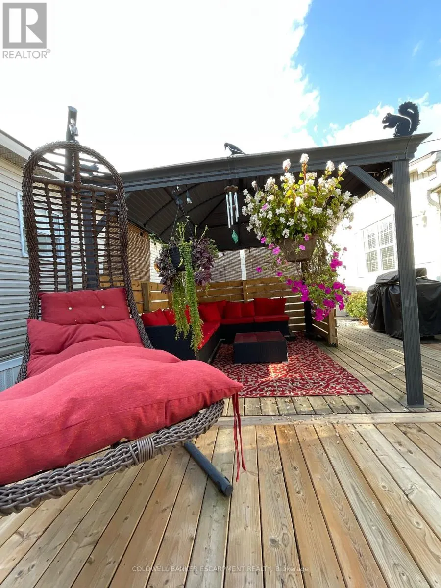 5 SPRUCE - 4449 MILBUROUGH LINE