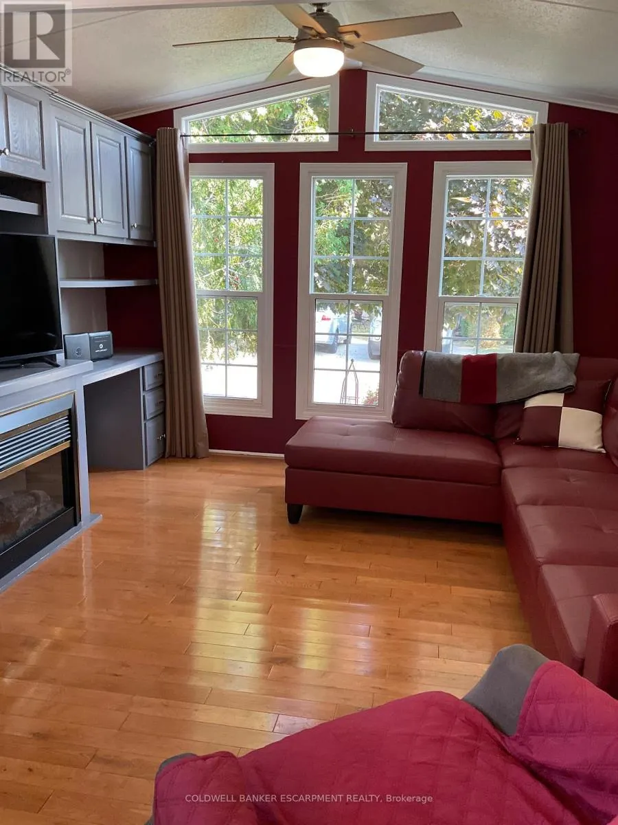 5 SPRUCE - 4449 MILBUROUGH LINE