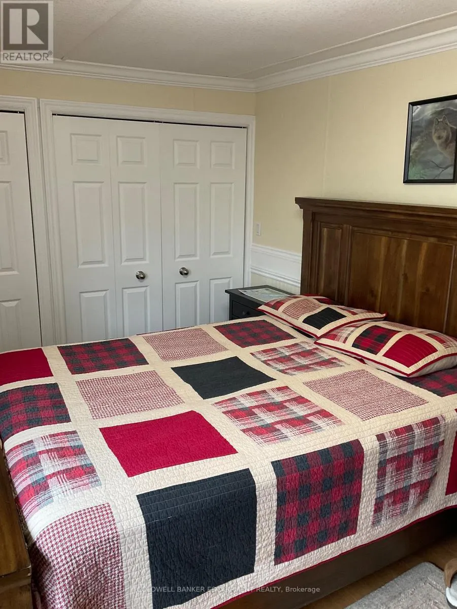5 SPRUCE - 4449 MILBUROUGH LINE
