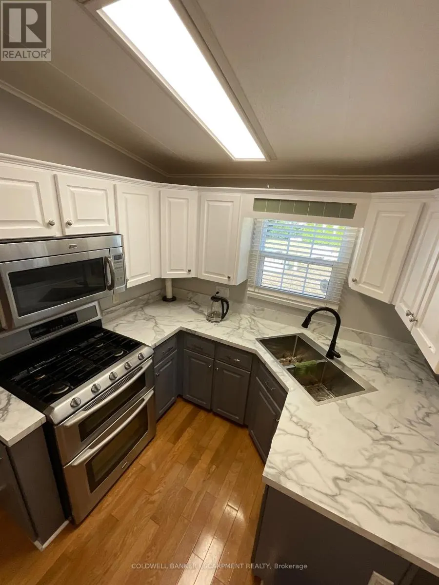 5 SPRUCE - 4449 MILBUROUGH LINE