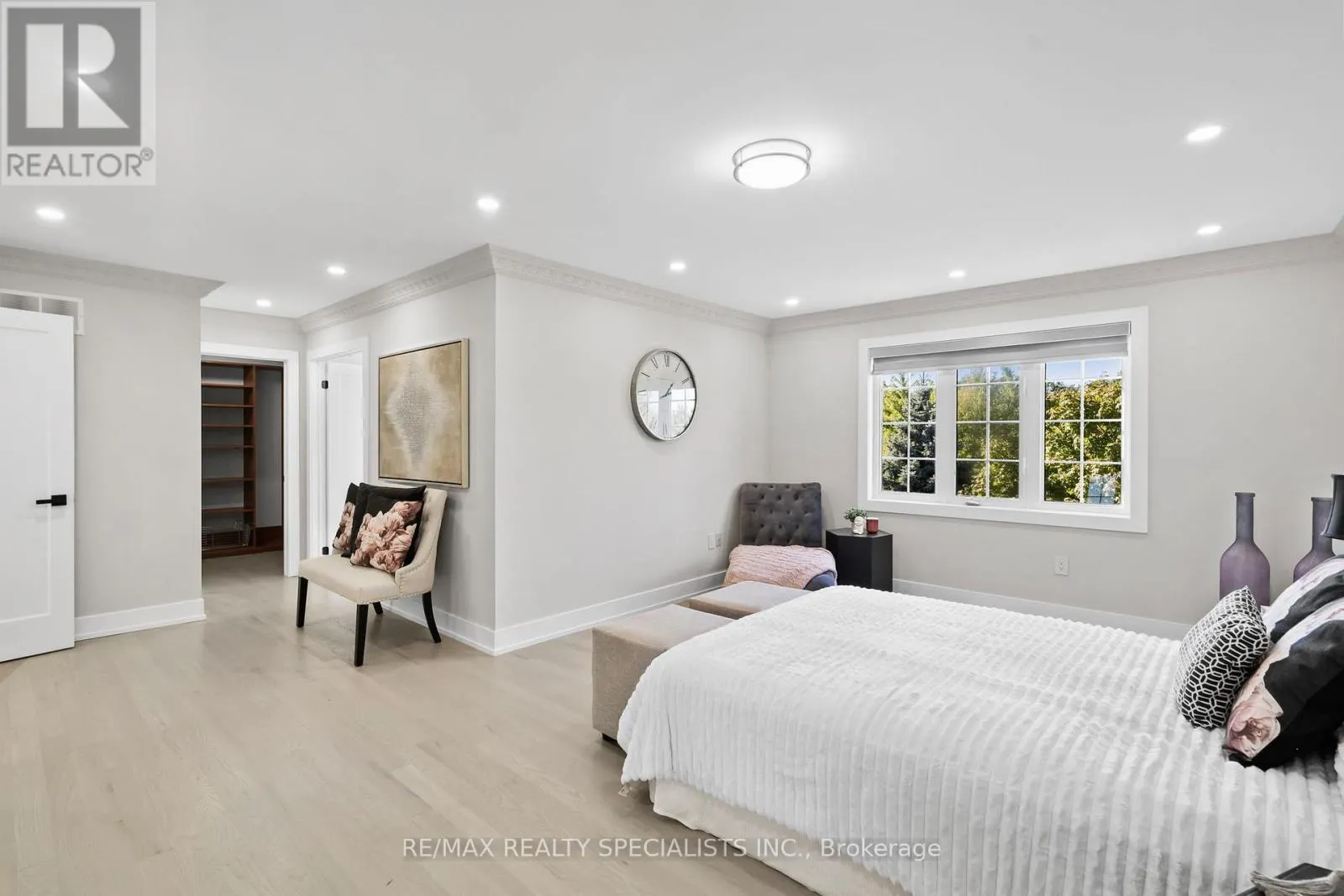 5095 PRESERVATION CIRCLE