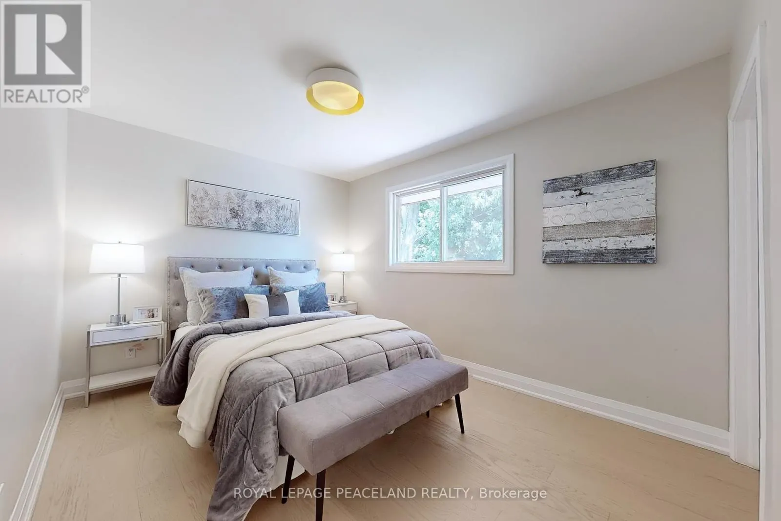 1223 REDBANK CRESCENT