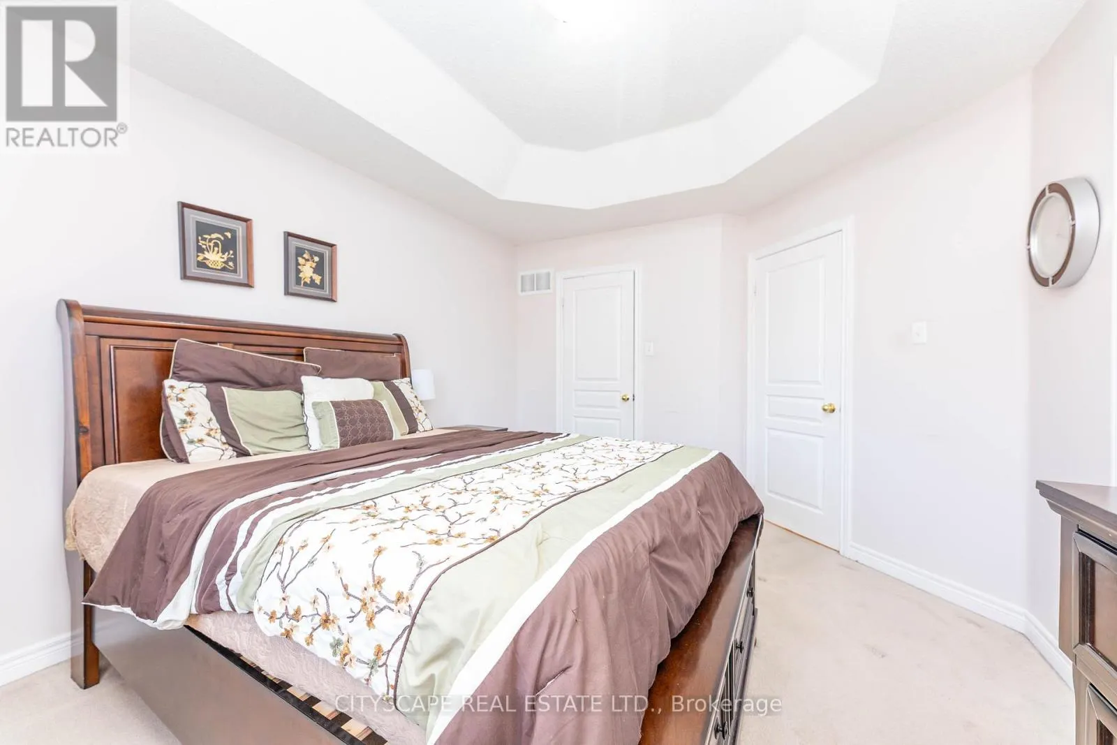 875 OASIS DRIVE