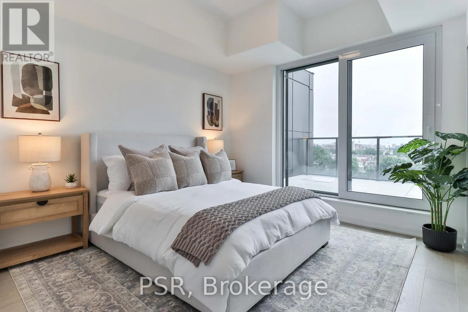 609 - 10 GRAPHOPHONE GROVE