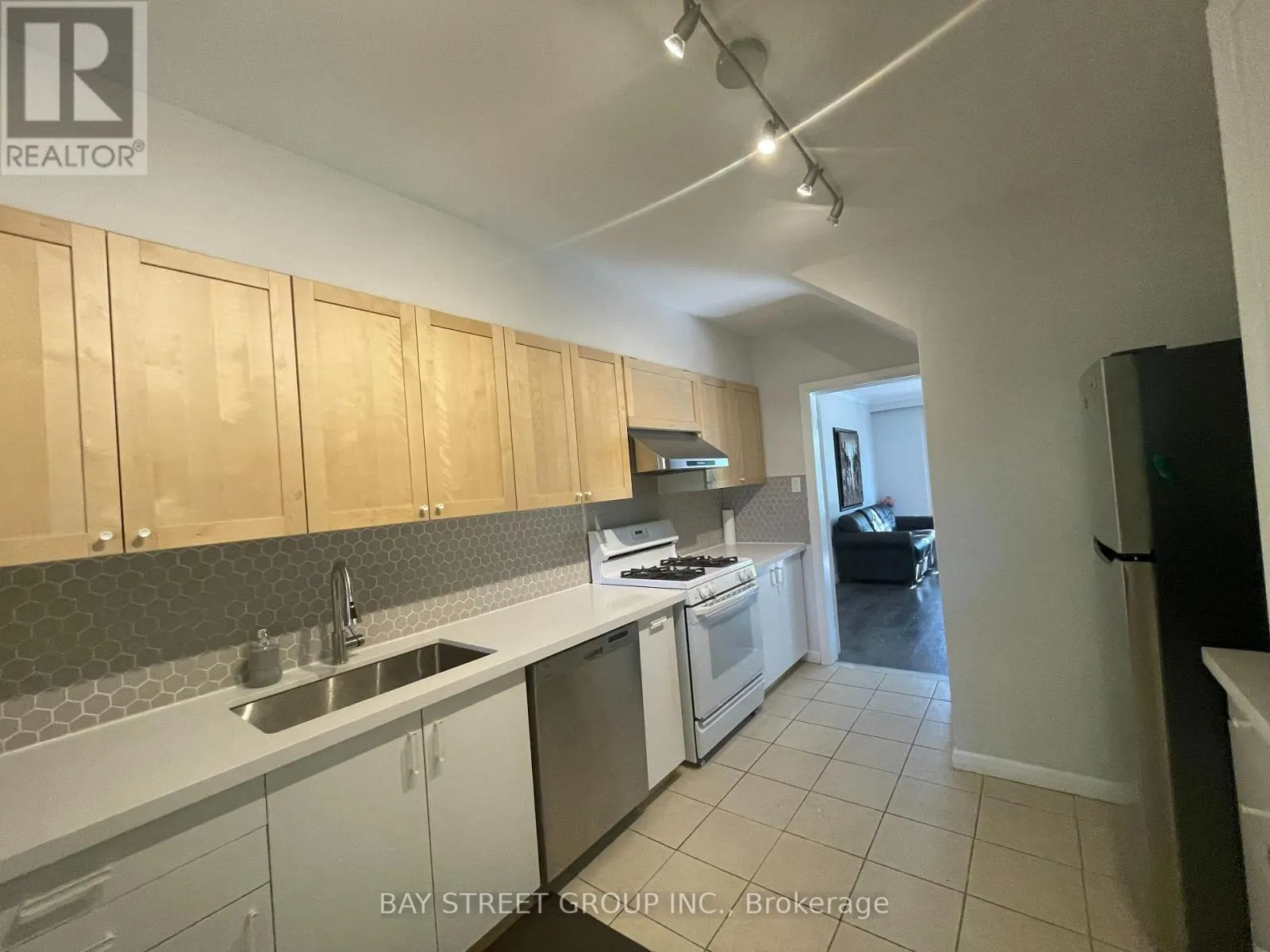 2175 WISEMAN COURT