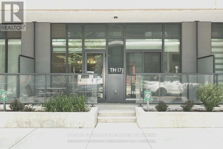 TH-17 - 4055 PARKSIDE VILLAGE DRIVE