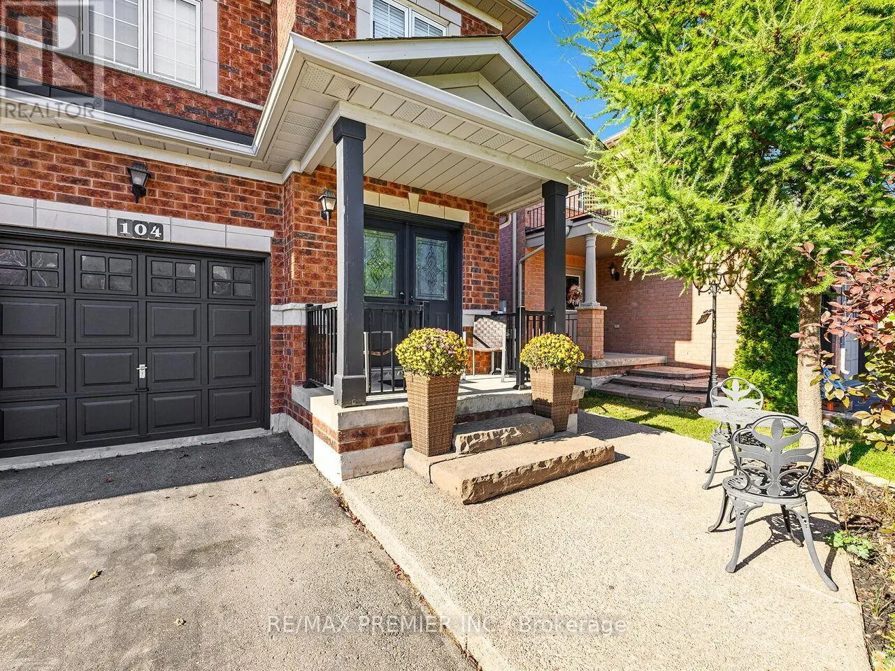 104 HUMBERSHED CRESCENT
