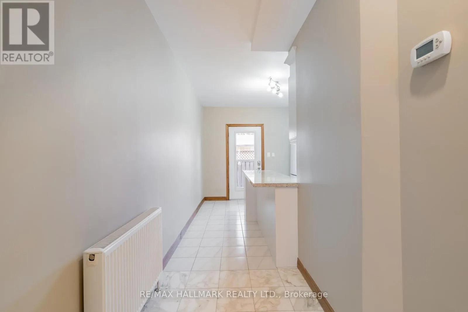 MAIN - 180 LANSDOWNE AVENUE