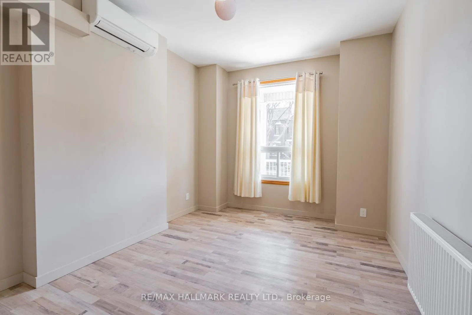 MAIN - 180 LANSDOWNE AVENUE