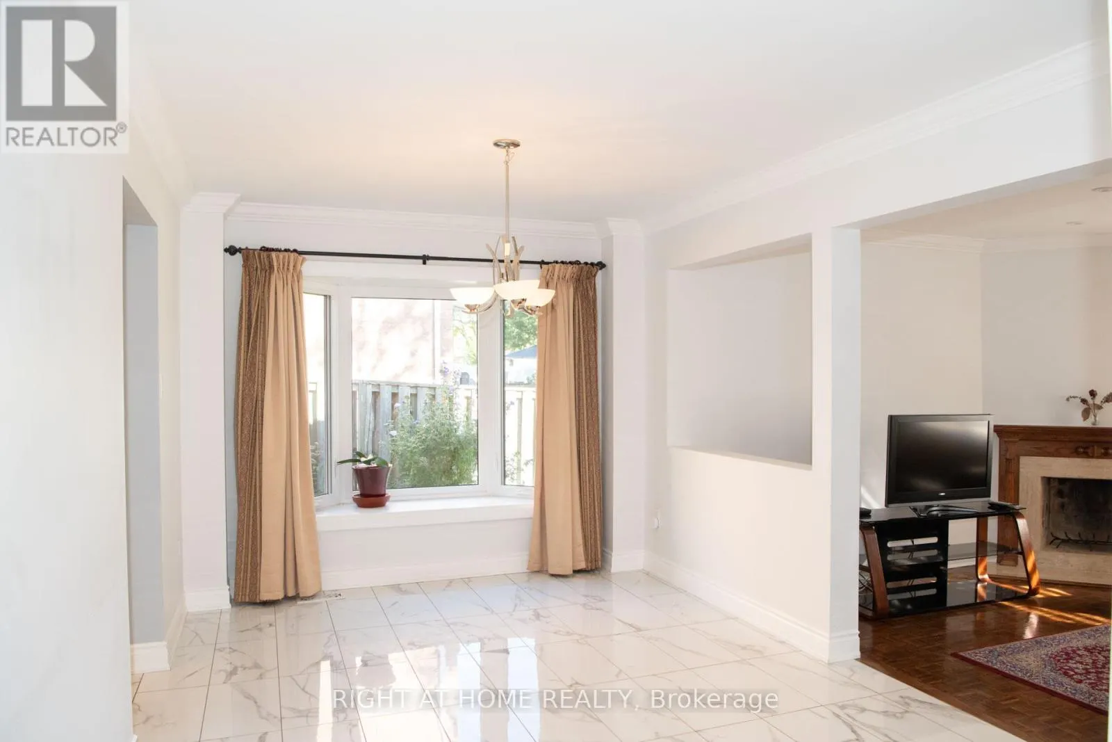 348 NAHANI WAY