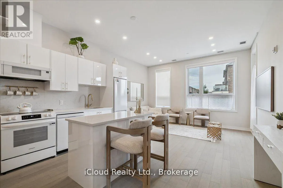 101 - 3285 CARDING MILL TRAIL