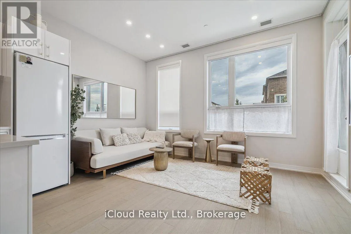101 - 3285 CARDING MILL TRAIL