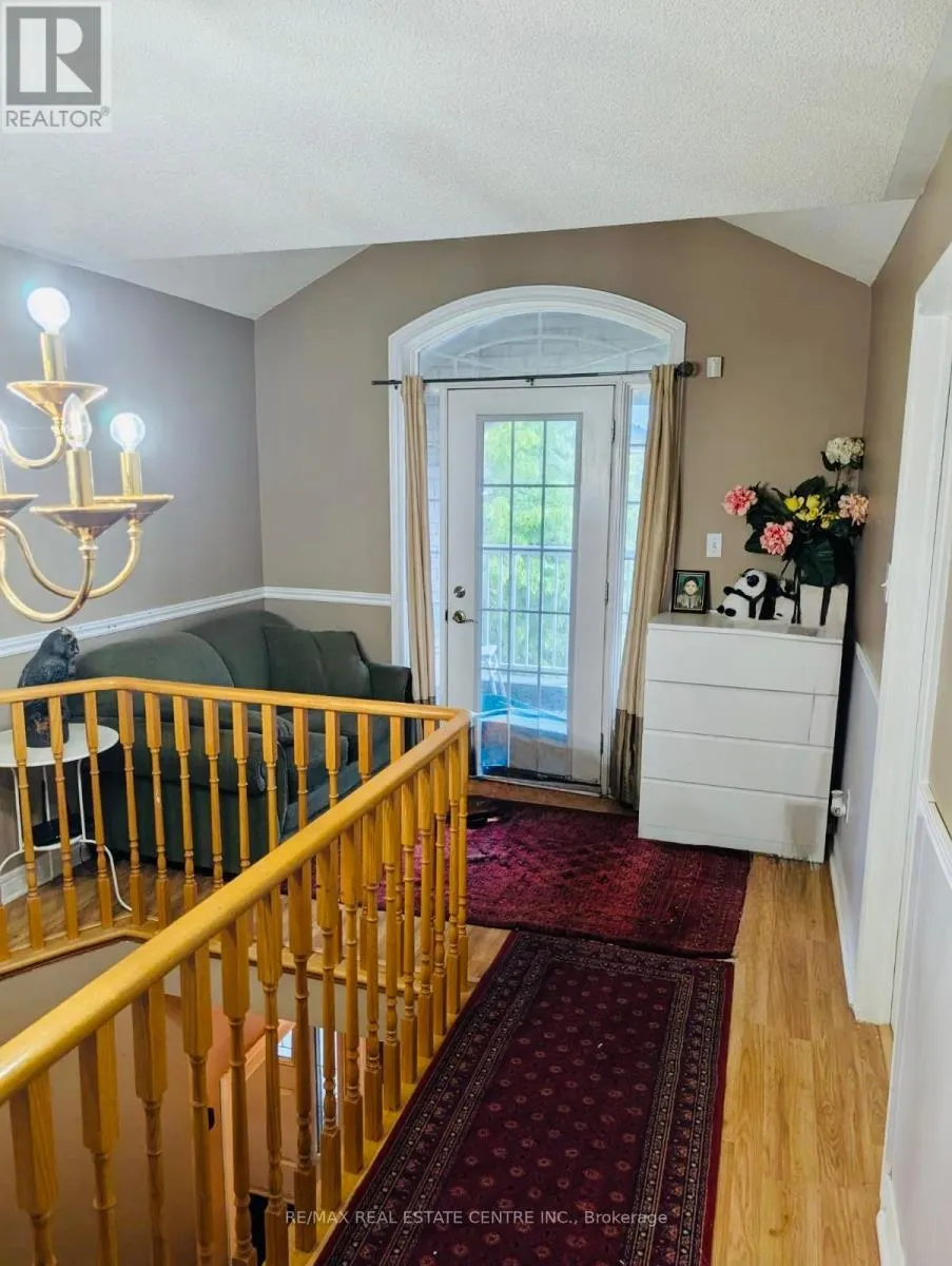 169 COOKE CRESCENT