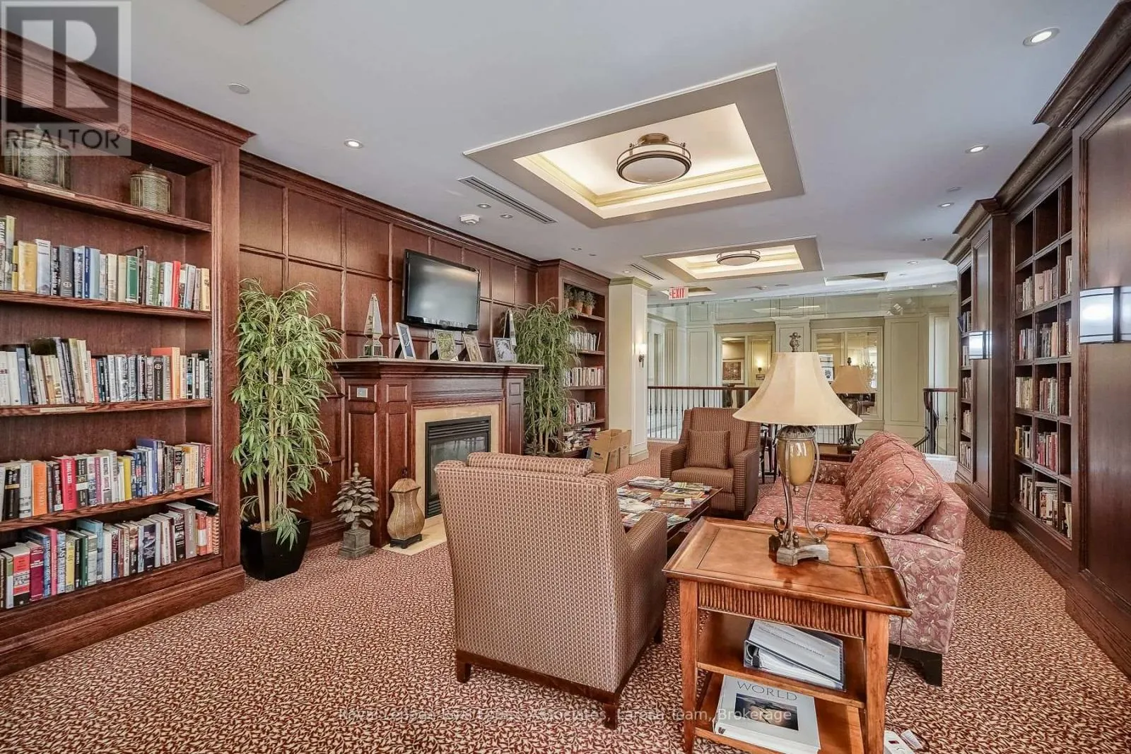 1108 - 3 MARINE PARADE DRIVE