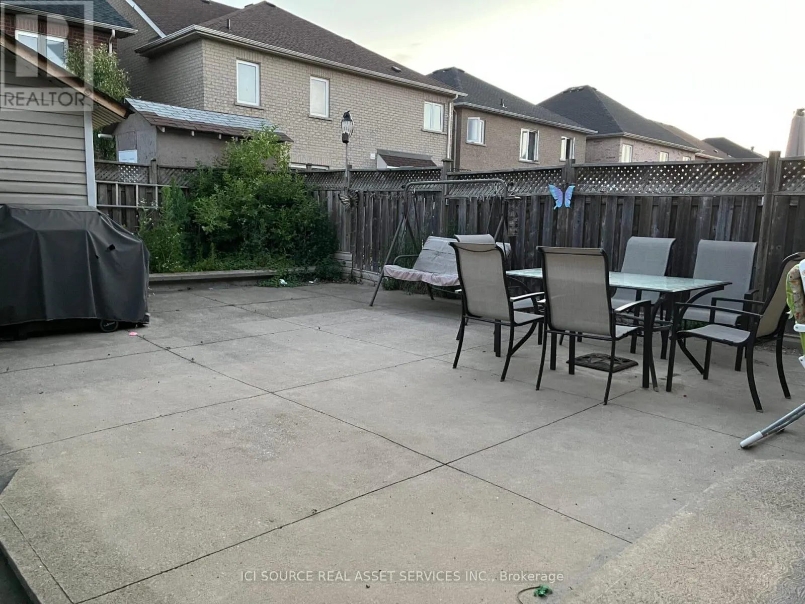 UPPER - 40 TREASURE DRIVE