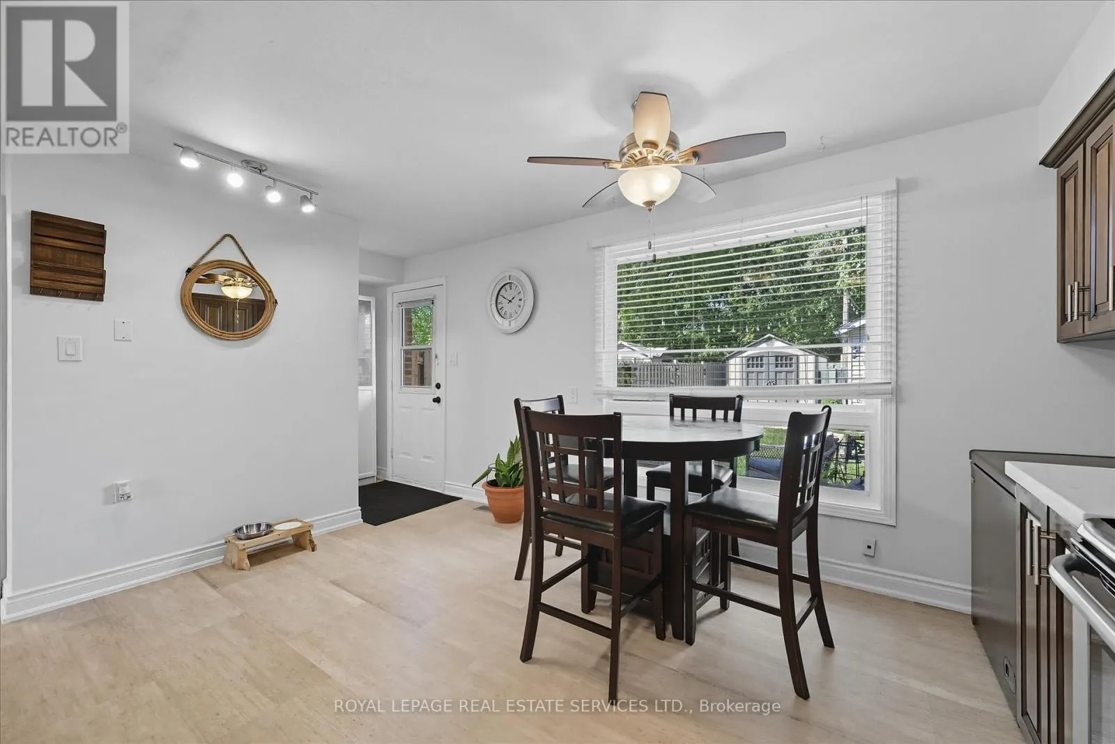 3 - 2377 INDUSTRIAL STREET
