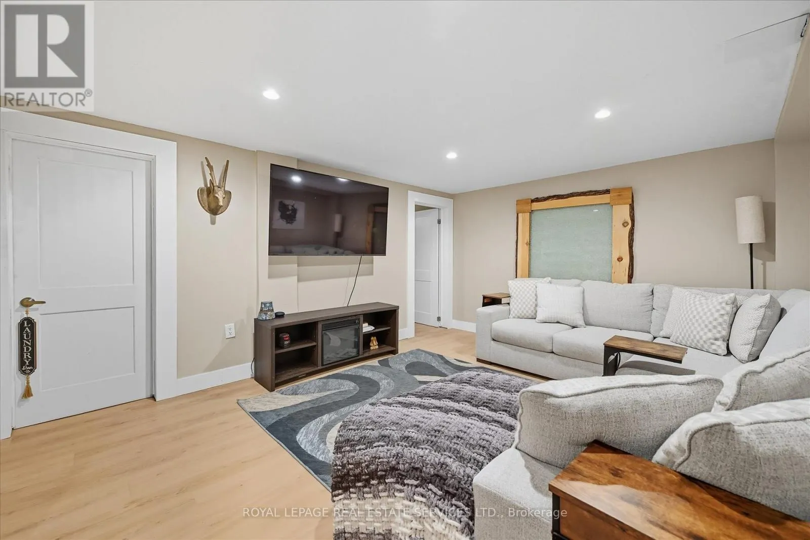 3 - 2377 INDUSTRIAL STREET