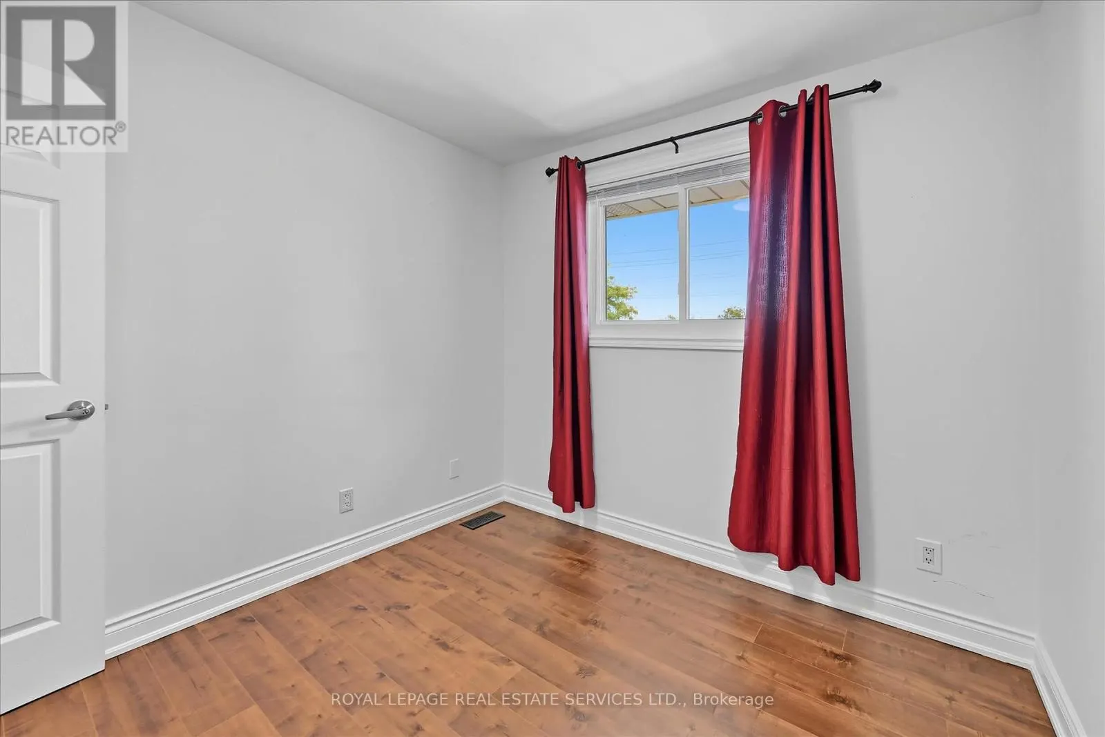 3 - 2377 INDUSTRIAL STREET